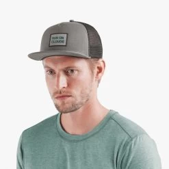 On Running On Crew Cap -Sport Racquet Shop 056529 223 1