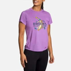 Brooks Distance Graphic Short Sleeve Women's (2020) -Sport Racquet Shop 056802 584 1