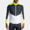 Brooks Run Visible Insulated Vest Men's -Sport Racquet Shop 057382 1