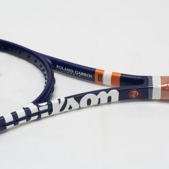 Wilson Blade 98 16x19 V8 Roland Garros 2023 -Sport Racquet Shop 102981 3