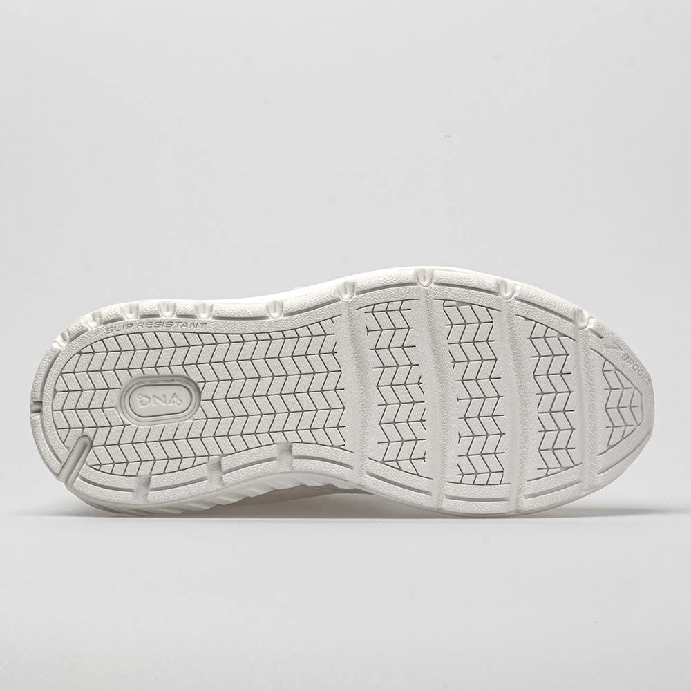 Brooks Addiction Walker 2 V-Strap Women's White/White 6 Brooks Addiction Walker 2 V-Strap Women's White/White - Image 4