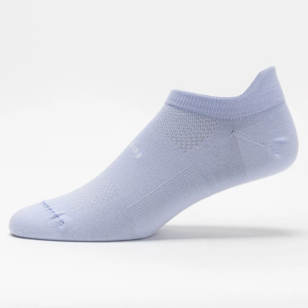 Feetures High Performance Ultra Light Cushion No Show Tab Socks 4 Feetures High Performance Ultra Light Cushion No Show Tab Socks - Image 2