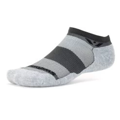 Swiftwick MAXUS Zero Socks -Sport Racquet Shop 650908 gry 1